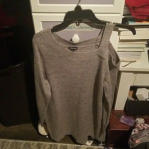 One Shoulder Sweater
